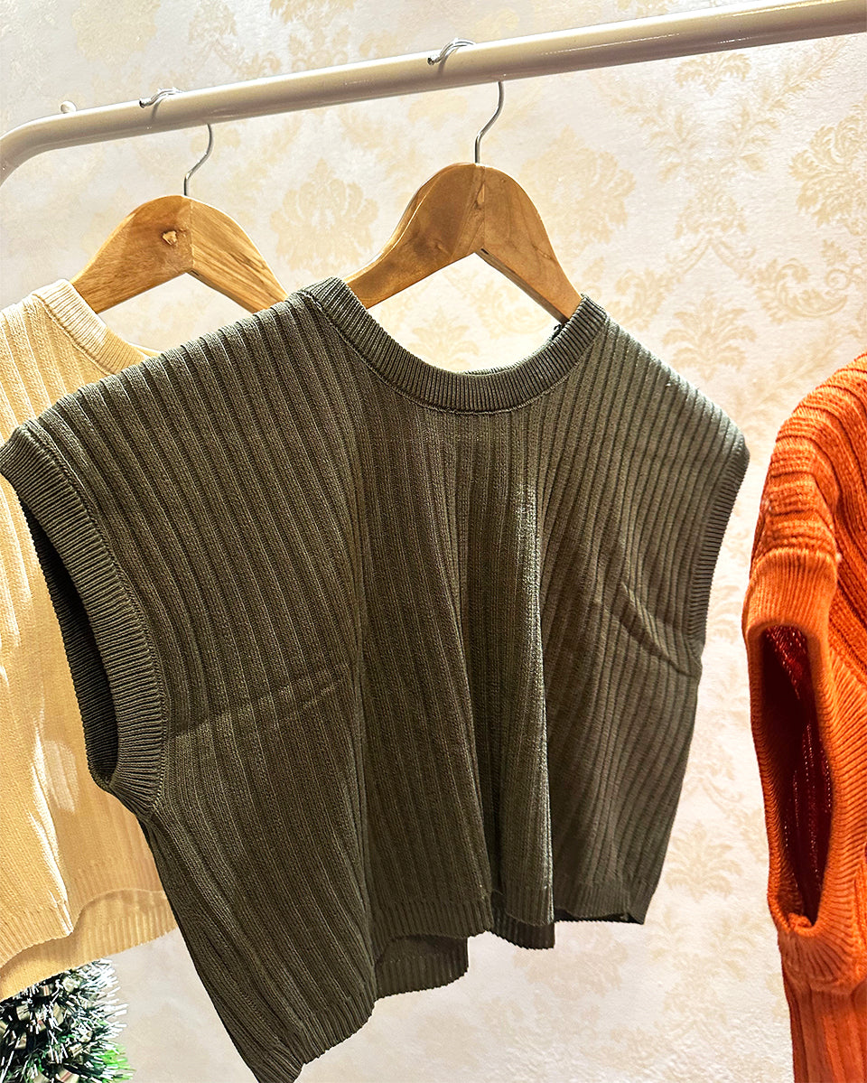 Drop shoulder Knitted Crop Top