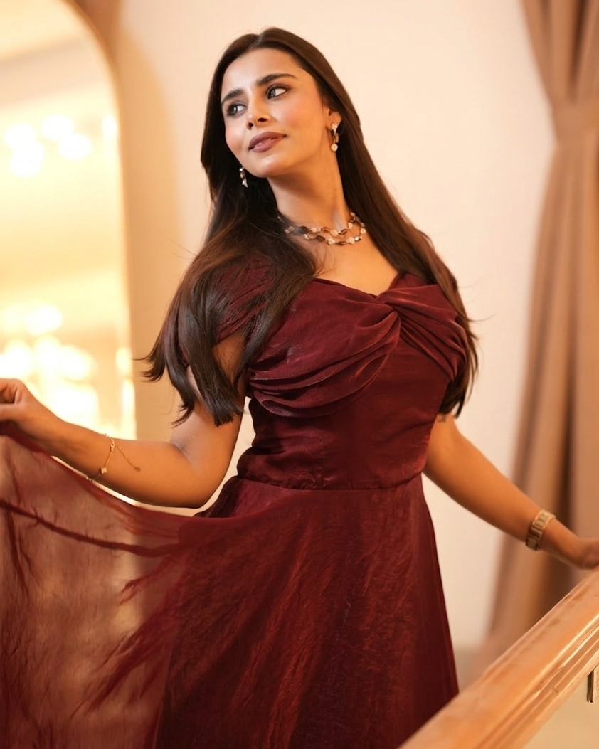 Midnight Muse Dress (Deep Red) – Pearloze.com